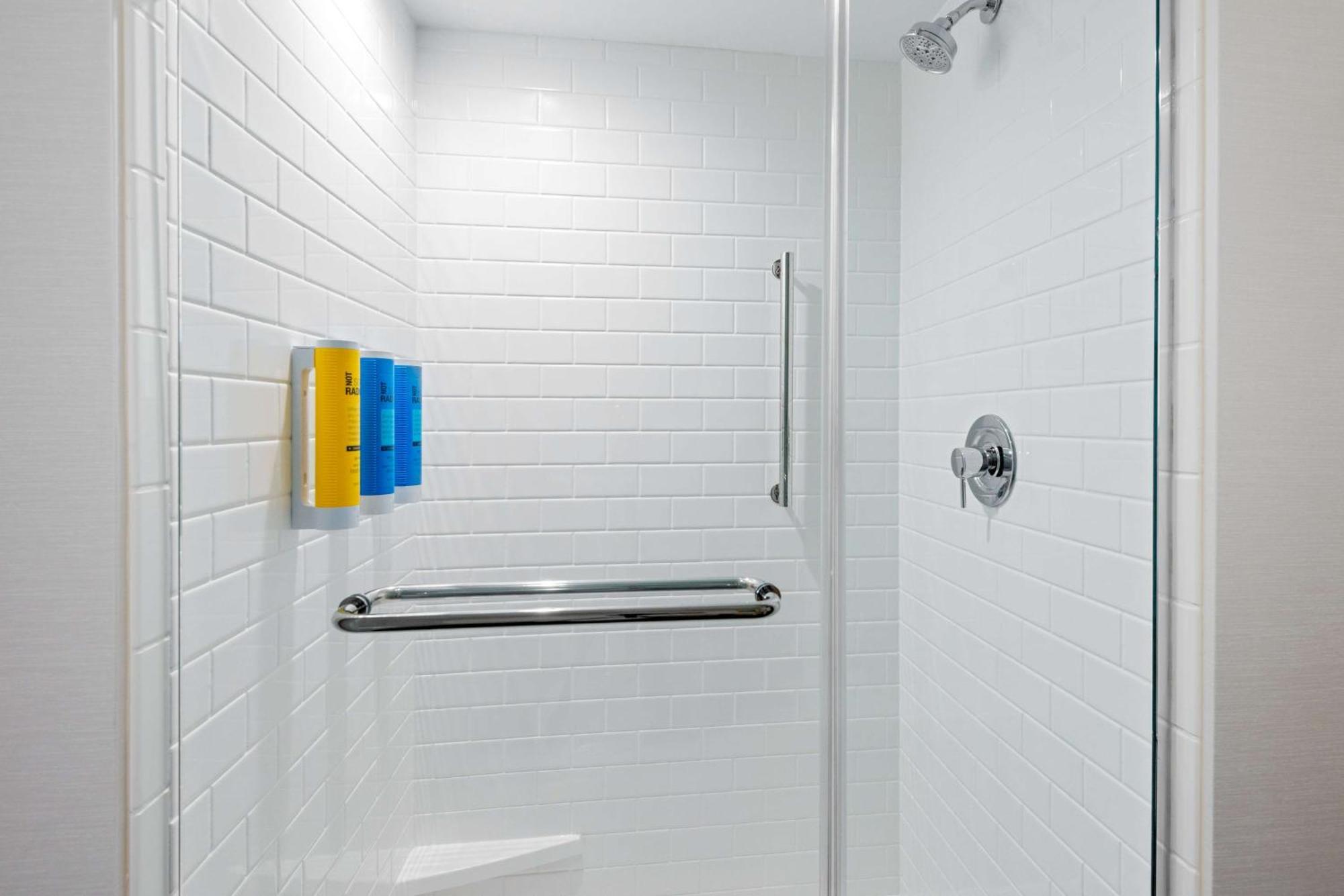 Tru By Hilton Wilmington Hotel Ngoại thất bức ảnh